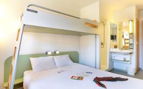 First Inn Hotel